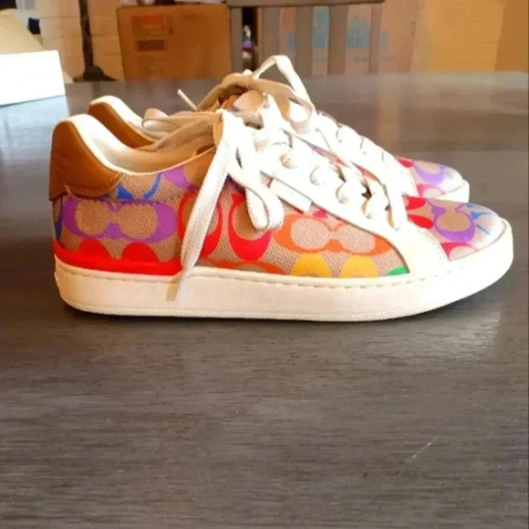 Coach Signature Tennis Shoes NWT Brand New Still Has Paper Inside - Picture 1 of 6